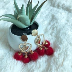 Super cute heart and pom earrings